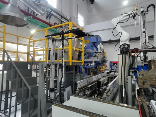 Máquina de fundição automática de lingotes de ouro com robô