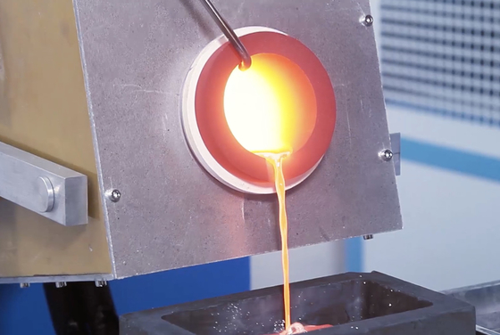 1600 calefator de indução contínuo de prata da fornalha de indução 2.5kg do grau 15kw